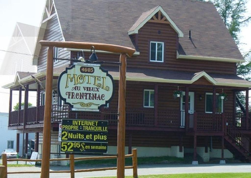 Motel Au Vieux Frontenac セトフォード・マインズ エクステリア 写真